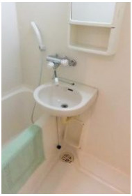 リヴシティ新宿壱番館の洗面所|忙しい朝には欠かせない洗面所です