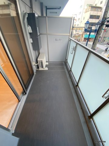 ディー・グラン北浜東　仲介手数料無料のバルコニー