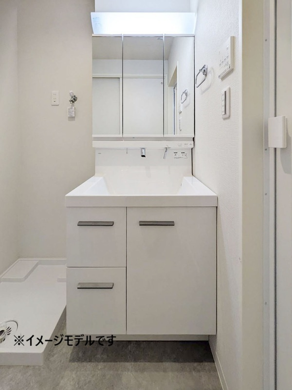 グラン今里NORTHの洗面所