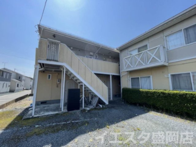 ルミネス日高見 Ａの外観