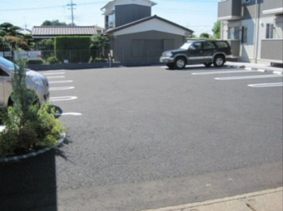 【駐車場】 | ラルゴ