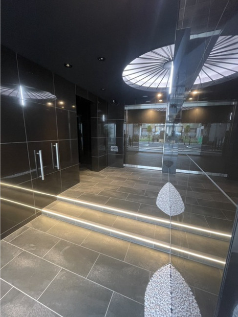 アジールコート三宿テラス　礼金０　ペット相談　楽器相談　新築　のエントランス