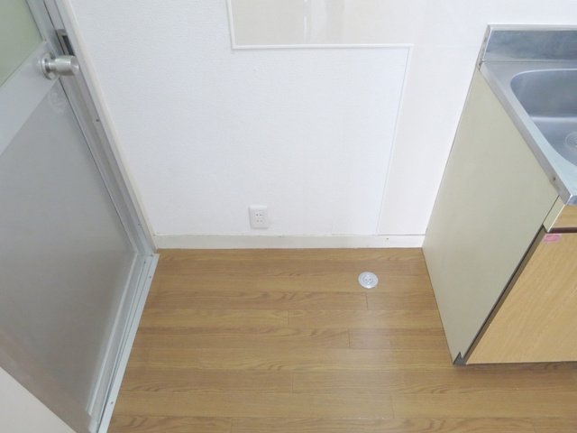 立石パレスのその他|室内洗濯機置き場。