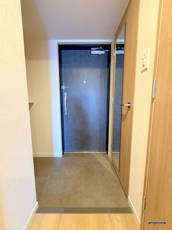 スプランディッド本町グラン　仲介手数料無料の玄関