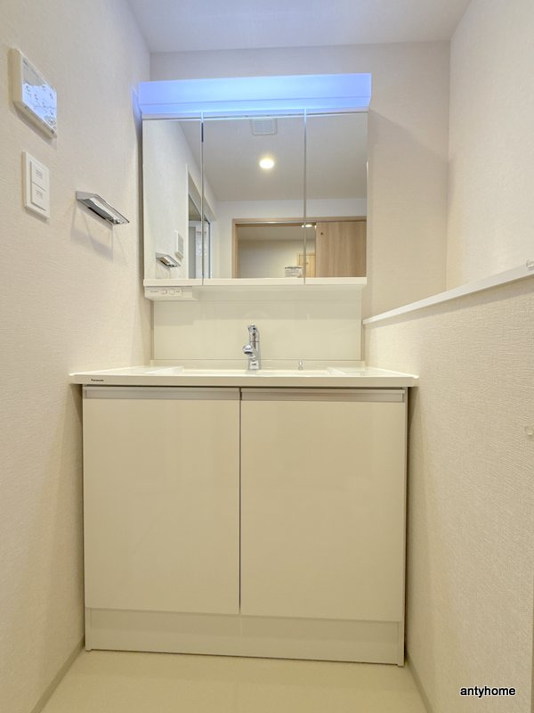 スプランディッド本町グラン　仲介手数料無料の洗面所