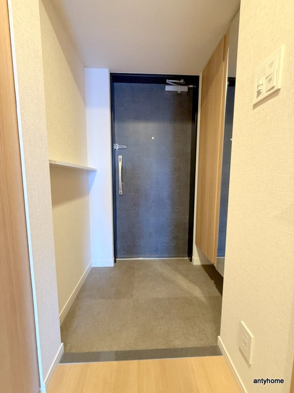 スプランディッド本町グラン　仲介手数料無料の玄関