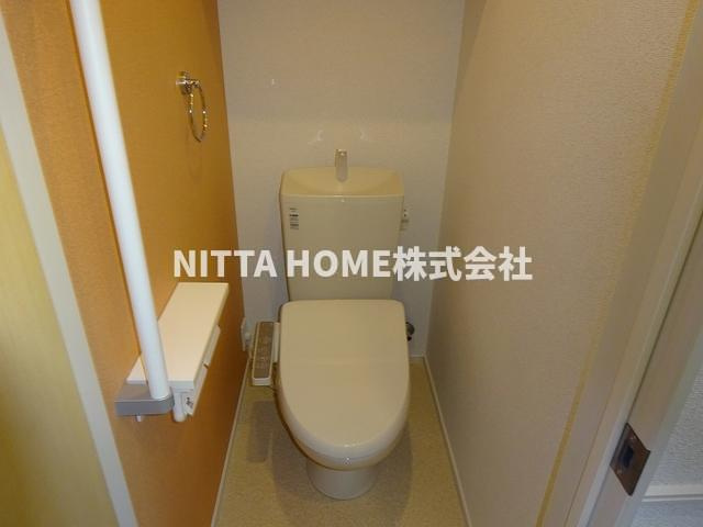 メゾンフランＦのトイレ|温水洗浄付きのトイレになります◎