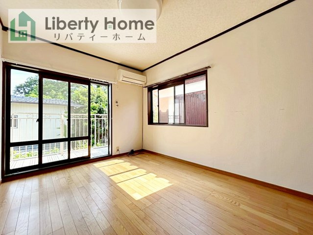 取手市取手3丁目　中古戸建の居間・リビング