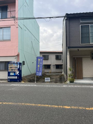 大阪市生野区勝山南一丁目　土地の前面道路含む現地写真