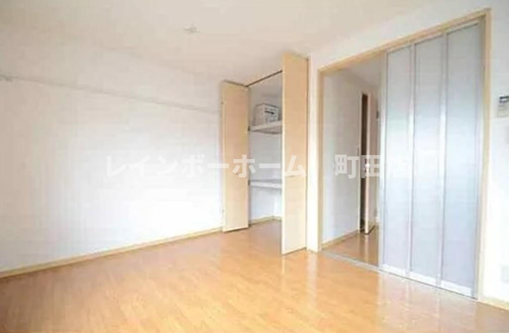 シンフォニー※初期費用分割後払いサービス利用可能物件の居間・リビング