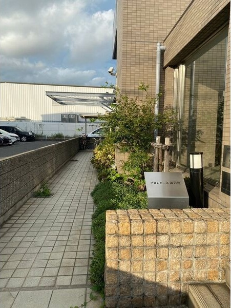 フロレセール南六甲の外観