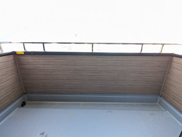 日立市助川町3期のバルコニー|晴れた日はたくさんの洗濯を干すことが出来てバルコニーが広いのは魅力的です～♪