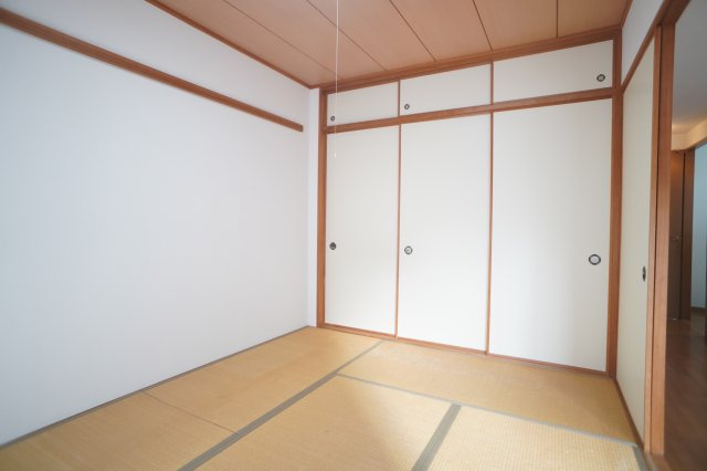 ローレルスクエア登美ヶ丘Ｉ期の和室