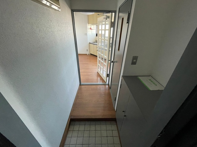 シャルム文京の玄関