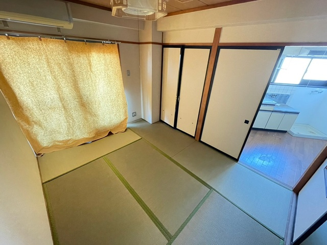 シャルム文京の和室