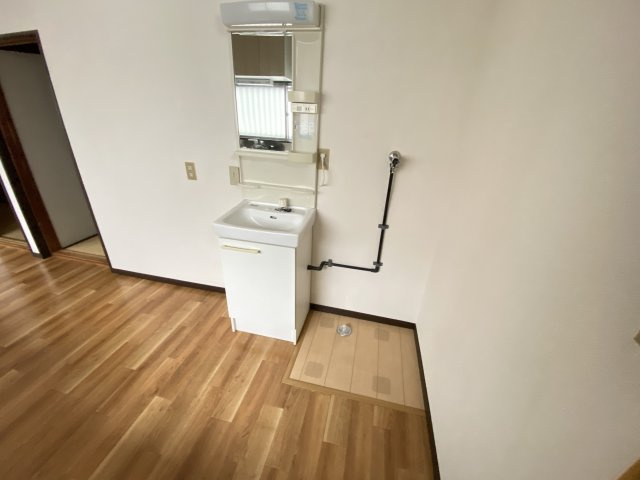 第一エンゼルコーポの独立洗面台