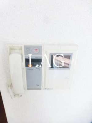 【セキュリティ】 | L−Flat田町 | モニターつきインターホンです。