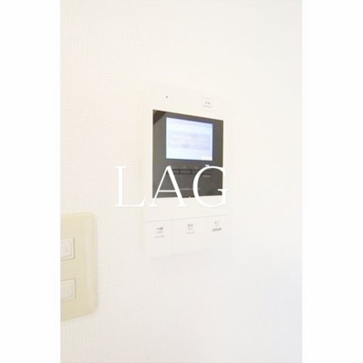 【設備】 | プレール新橋 | モニター付きインターホンです。