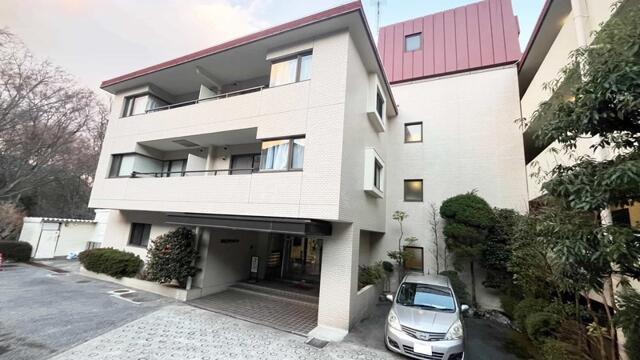 箱根エグゼクティブコート