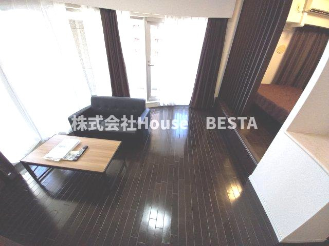 インペリアル新神戸の居間・リビング