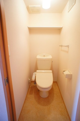 アン　アミのトイレ