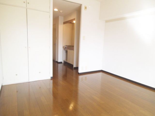 メゾンボヌールの居間・リビング|広々リビングです！