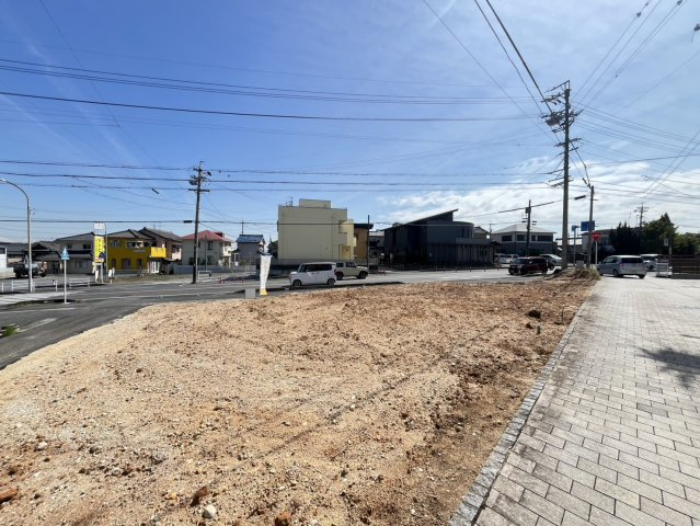 半田市岩滑中町2丁目の外観|R8.2.23撮影　北側前道約2.6ｍ！