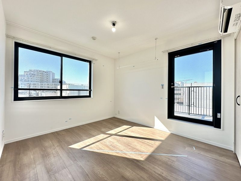 ＮＯＺＯＭＩＯ祐天寺の居間・リビング