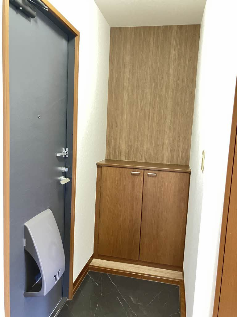 シャーメゾンにっしんの玄関