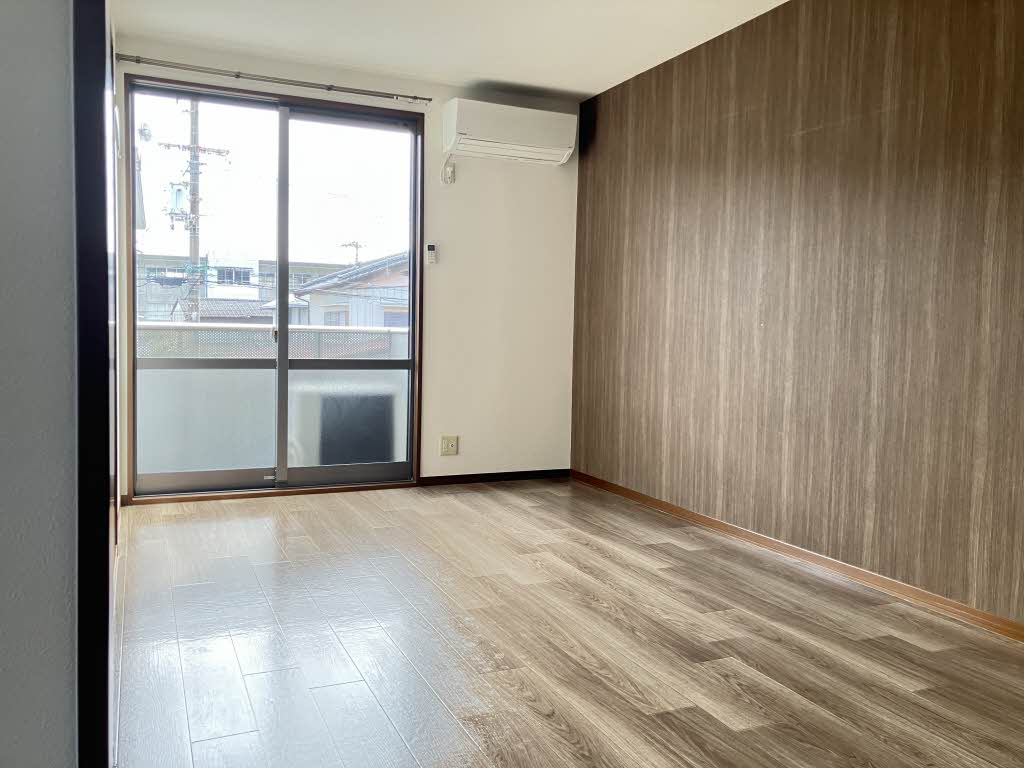 シャーメゾンにっしんの居間・リビング