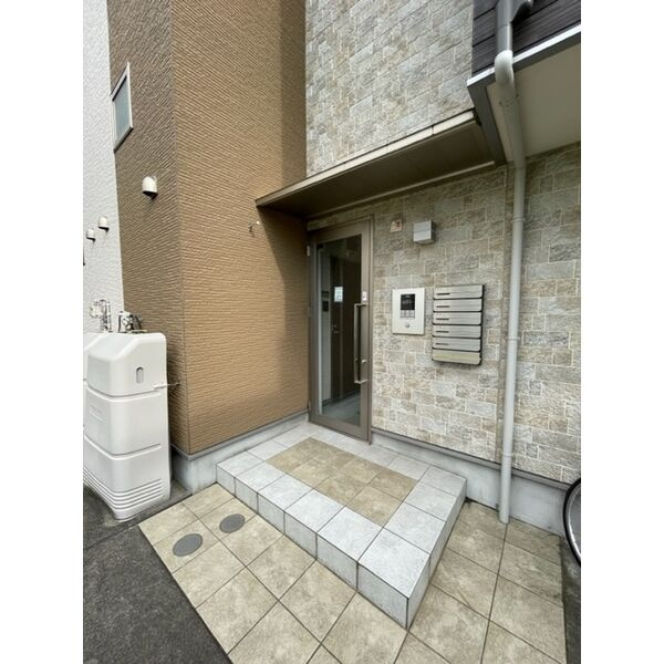 ハーモニーテラス広住町　名古屋市賃貸　仲介手数料無料のエントランス