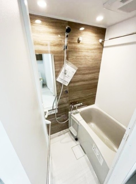 THE MARK COURT Ⅱ　築浅　ネット無料　オートロックの浴室