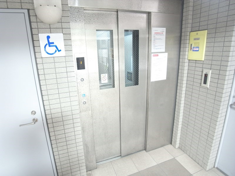 エスリード神戸の外観