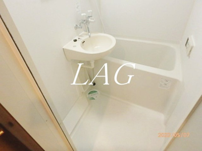 【浴室】 | ドルチェ京橋・壱番館 | お風呂です。