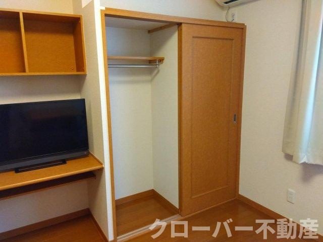 レオパレスハッピネスⅡの収納