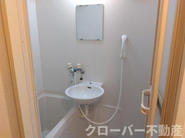 レオパレスハッピネスⅡの浴室