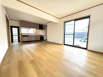 【居間・リビング】 | 大野城市白木原4丁目戸建