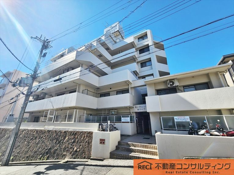 セントラルハイツ灘パートⅤの外観