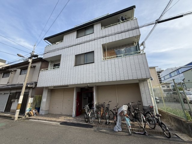 背戸口シティハイツの外観