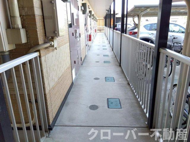 レオパレスメゾンドゥ　ベルヴュのエントランス