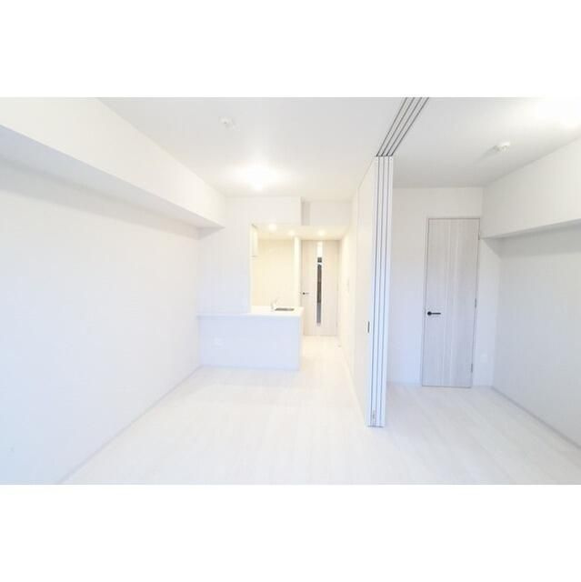 プライマル三ノ輪の居間・リビング