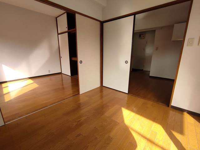 エメラルドマンションの洋室|洋室です。