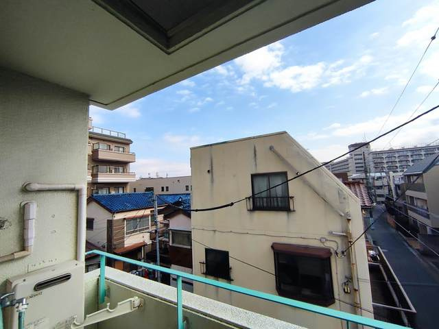 エメラルドマンションの展望|お部屋からの景色です。