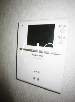 【セキュリティ】 | パークサイド | モニター付きインターホンです。