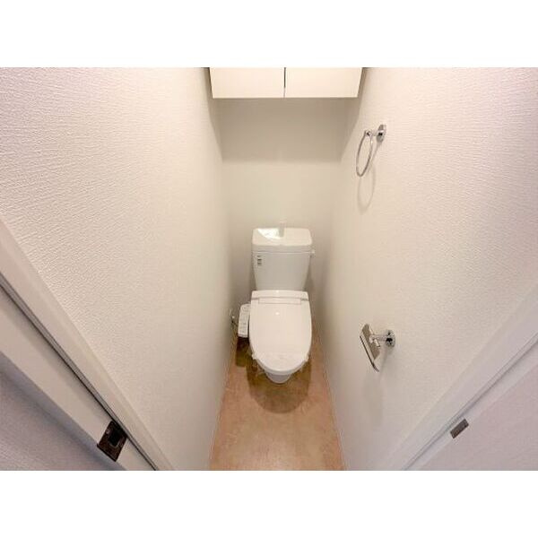 セレニテ西中島アリア壱番館のトイレ