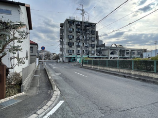 【前面道路含む現地写真】 | 萱野浦