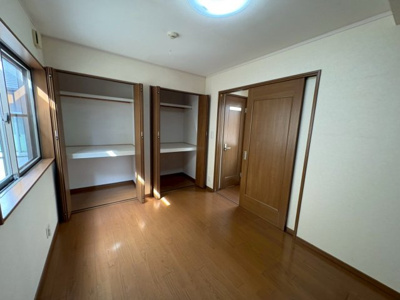 【寝室】 | 原町1丁目戸建