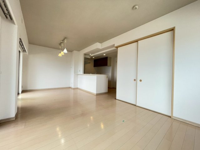 【居間・リビング】