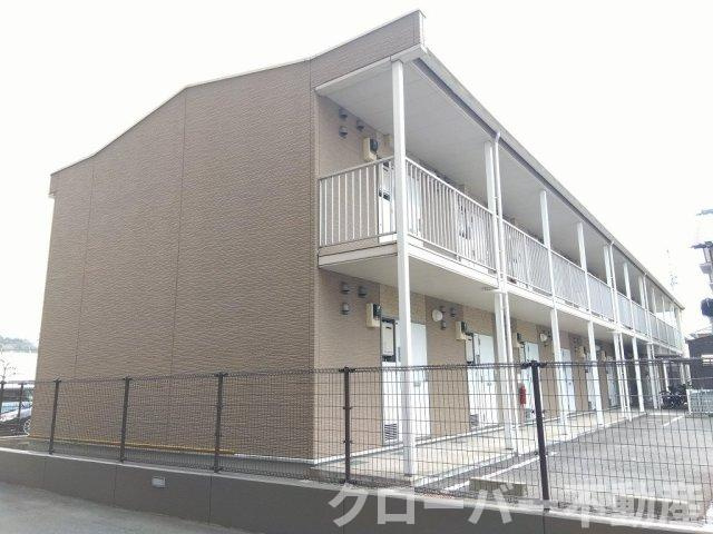 レオパレス富の外観