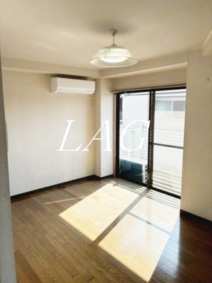 【居間・リビング】 | アルテビル | 洋室のお部屋です。